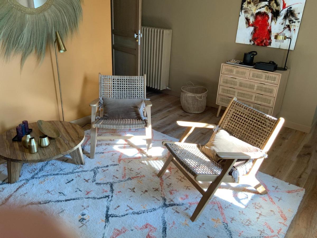 Bed and Breakfast La Bastide Des Grands Chenes Lambesc Exterior foto